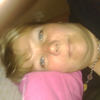 Profil de Rosana, 24 ans, Mature à La Rousse-Saint-Roman (Monaco)